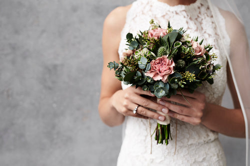 meghan-markle-wedding-bouquet