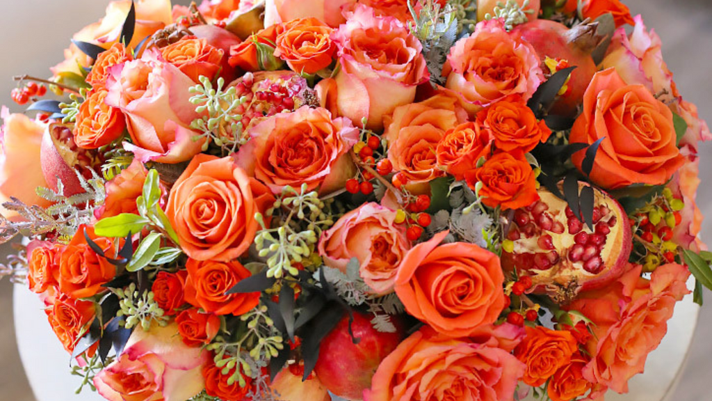 How to Make a Chic Fall Flower Arrangement