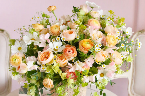 The Ultimate Guide: Using Floral Arrangements to Decorate Your Home