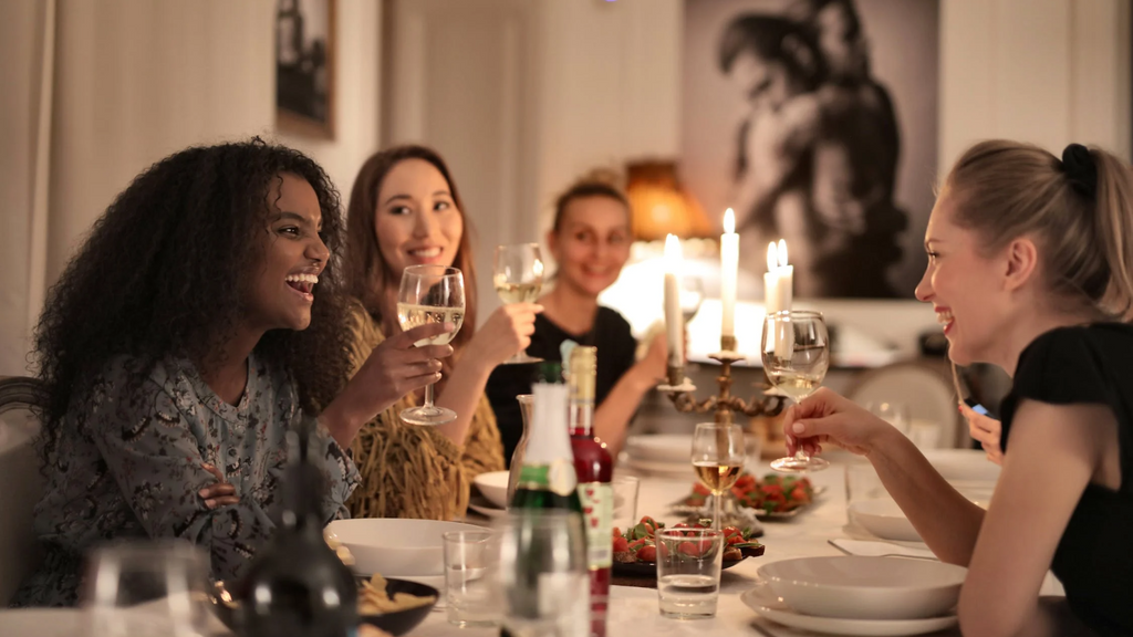 What Is Friendsgiving and the Best Fall Flower Arrangements for This Holiday