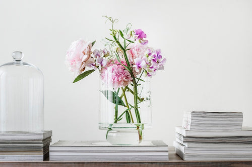 5 Tips on How to Decorate Your Home with Flowers