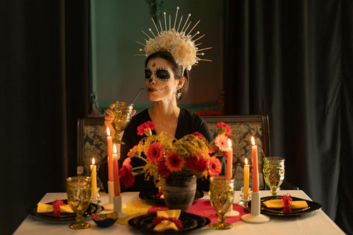 5 Flower Styling Tips for Your Halloween Parties