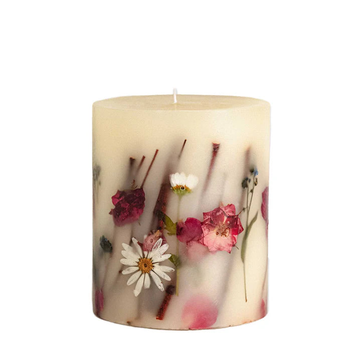 Rosy Rings Apricot Rose Accent Botanical Candle