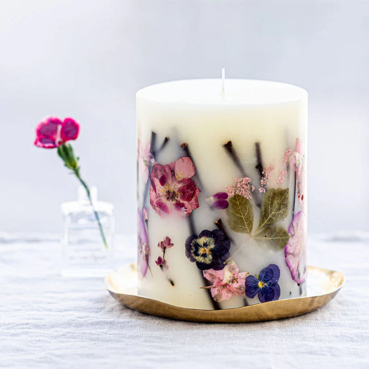 Rosy Rings Blushing Rosewood Accent Pressed Floral Candle