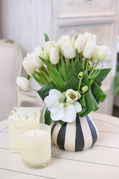 White Tulips Dance