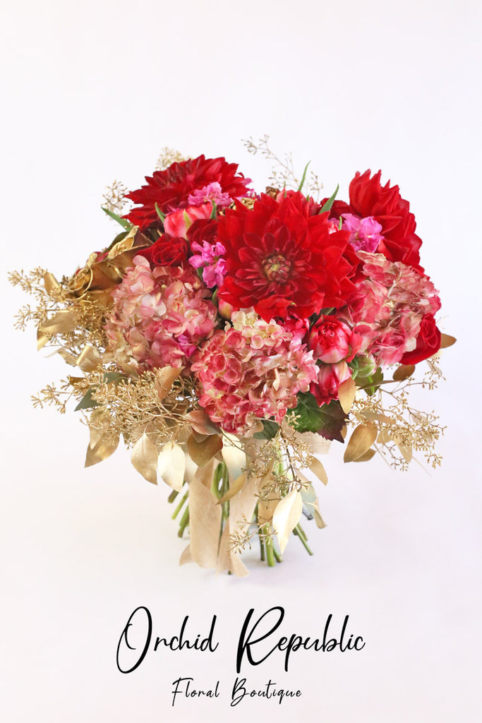 Festive Fiore Bouquet